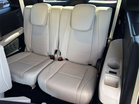 Used 2023 Mercedes-Benz GLS 450 GLS 450 image 11