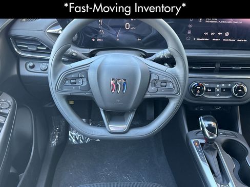 New 2026 Buick Envista Preferred image 14