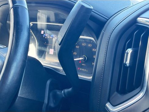 Used 2021 GMC Sierra 2500 AT4 w/ AT4 Premium Plus Package AWD/4WD image 17