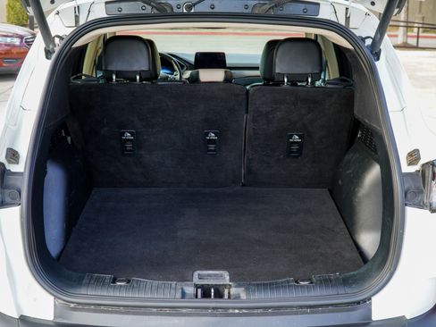 Used 2020 Ford Escape Titanium image 7