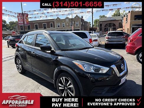 Used 2019 Nissan Kicks SV FWD image 7