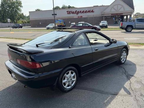 Used 1997 Acura Integra LS FWD image 5