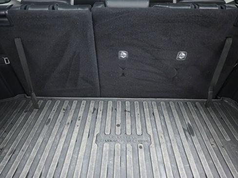 Used 2024 Toyota Grand Highlander AWD image 18