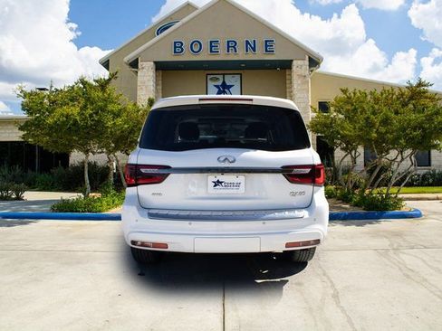 Used 2023 INFINITI QX80 Premium Select w/ Cargo Package image 4