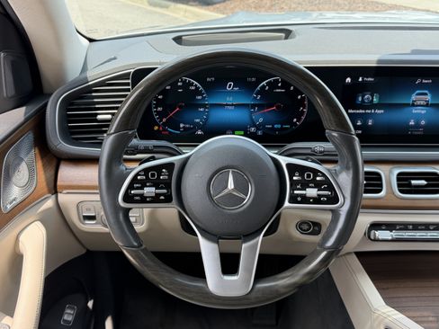 Used 2020 Mercedes-Benz GLS 450 4MATIC image 18