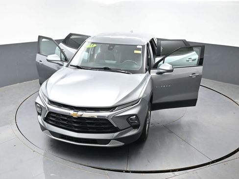 Used 2023 Chevrolet Blazer LT FWD image 58