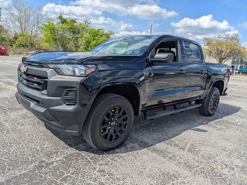 Used 2026 Chevrolet Colorado W/T w/ WT Custom Package image 9