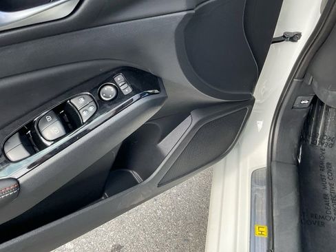 New 2025 Nissan Altima 2.5 SR w/ SR Premium Package image 14