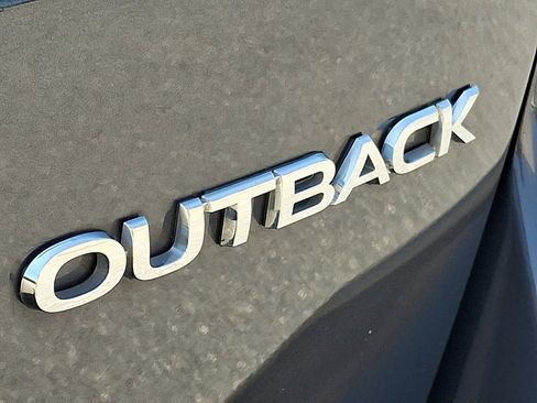 Used 2021 Subaru Outback Limited AWD/4WD image 30
