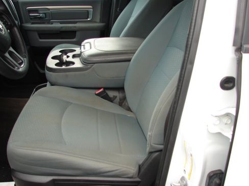 Used 2017 RAM 2500 SLT image 6