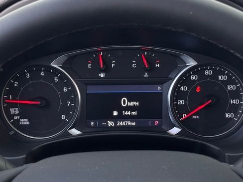 Used 2023 GMC Terrain SLT image 28