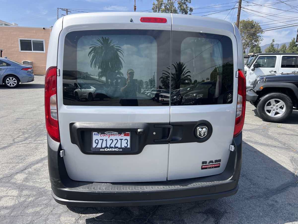 Used 2019 RAM ProMaster City Tradesman FWD image 6