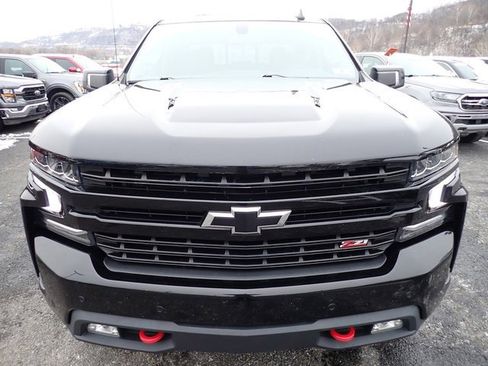 Used 2021 Chevrolet Silverado 1500 LT Trail Boss w/ Convenience Package II image 12