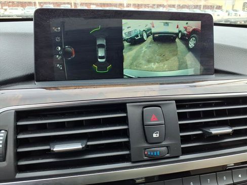 Used 2017 BMW 330i xDrive Sedan image 22