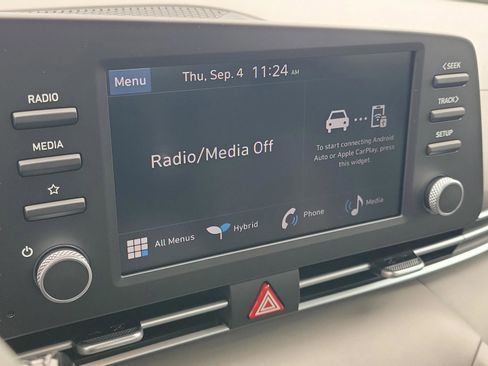 New 2025 Hyundai Elantra Blue image 21