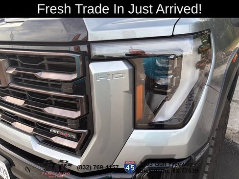 Used 2026 GMC Sierra 2500 AT4X AWD/4WD image 4