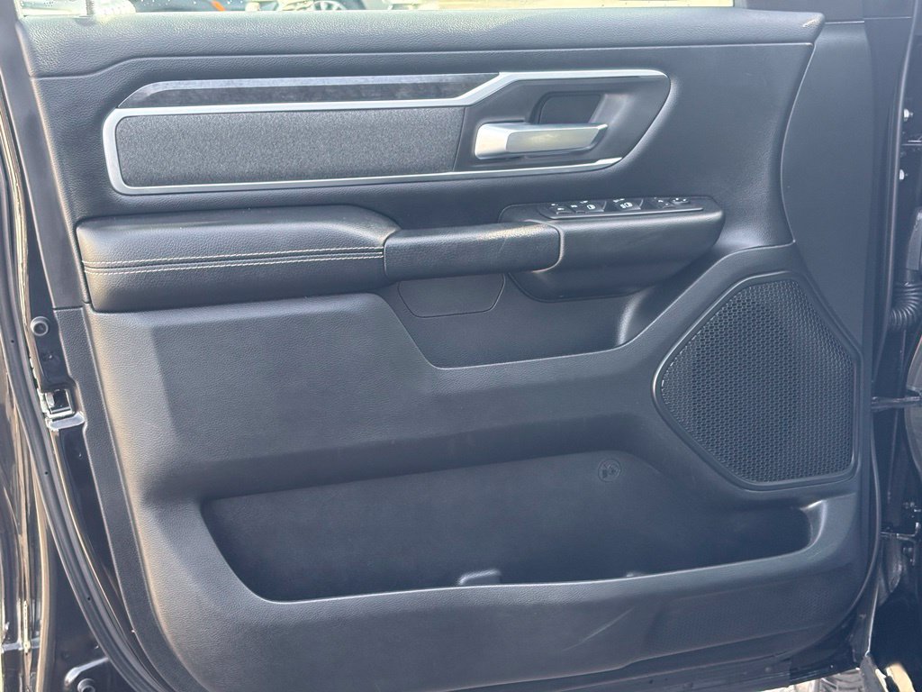 Used 2020 RAM 1500 Big Horn AWD/4WD image 9