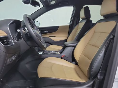 Used 2024 Chevrolet Equinox Premier w/ LPO, Floor Liner Package FWD image 14