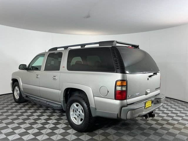 Used 2005 Chevrolet Suburban Z71 w/ Preferred Equipment Group AWD/4WD image 6
