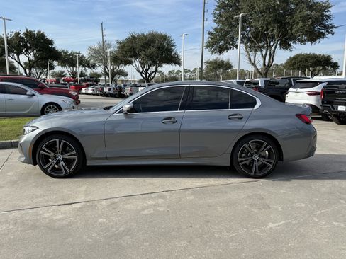 Used 2024 BMW 330i Sedan w/ Convenience Package image 8