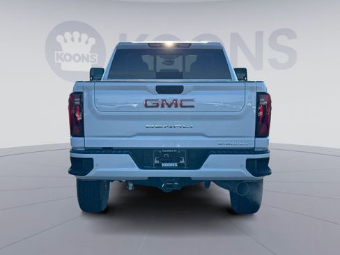 New 2026 GMC Sierra 2500 Denali w/ Denali Reserve Package image 5