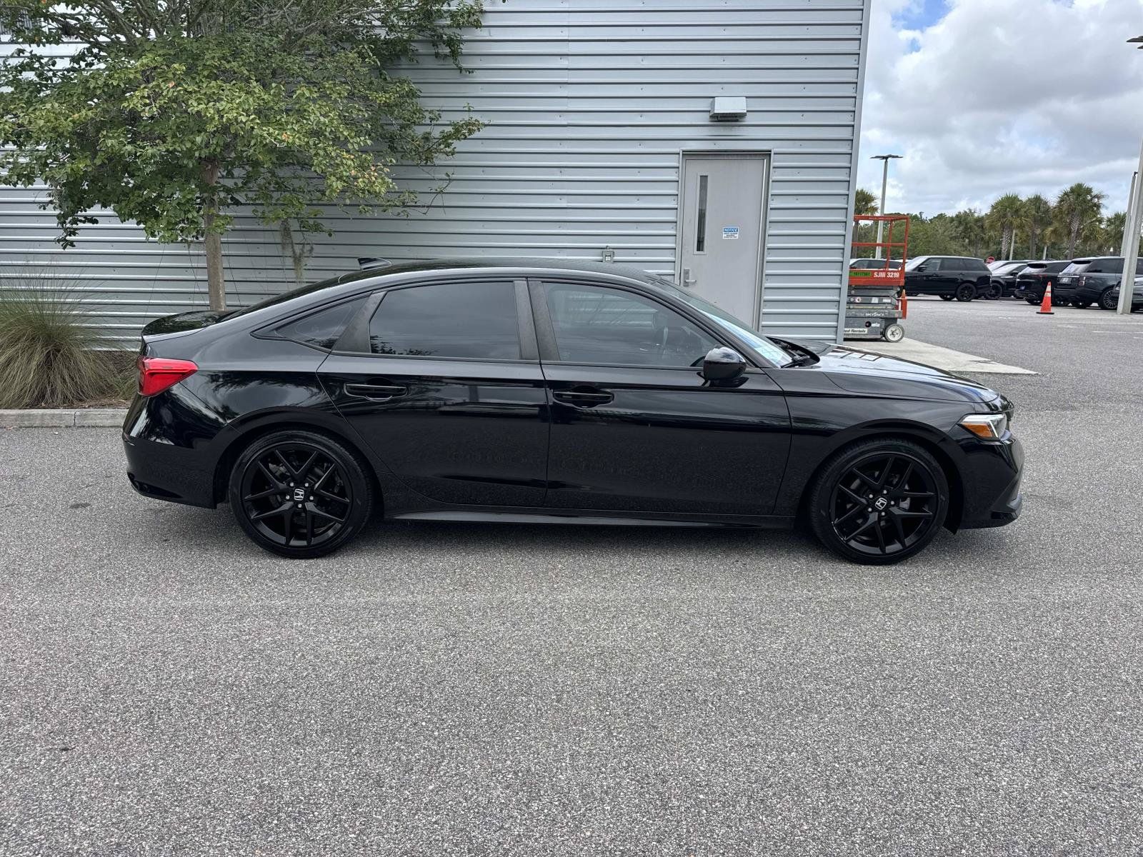 Used 2022 Honda Civic Sport image 5