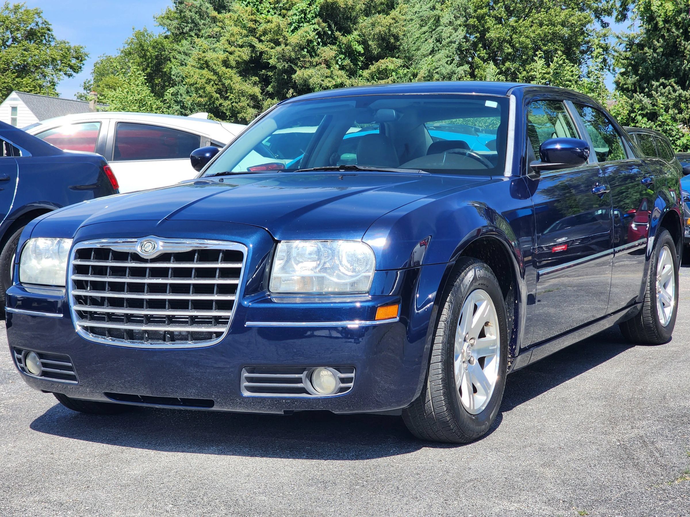 Used 2006 Chrysler 300 Touring w/ Comfort/Convenience Group RWD image 3