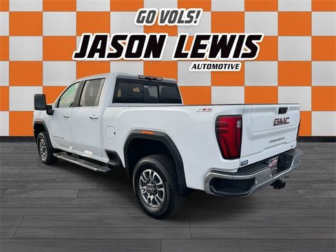 Used 2024 GMC Sierra 2500 SLT w/ SLT Premium Package image 6