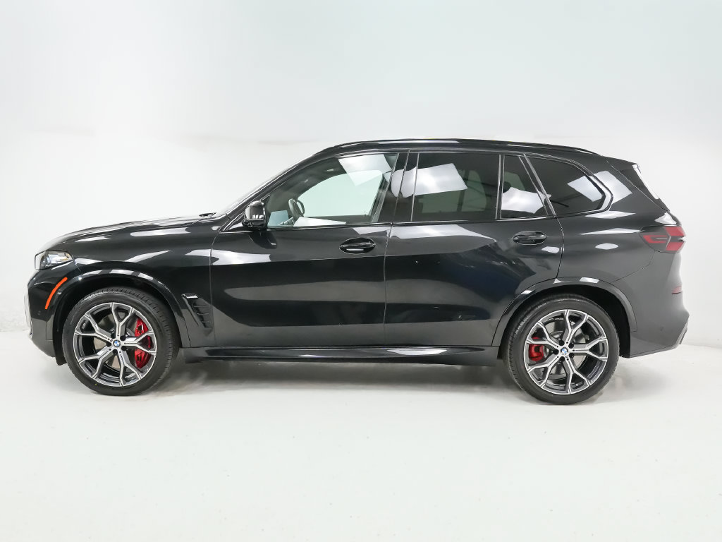 Used 2026 BMW X5 M60i AWD/4WD image 2