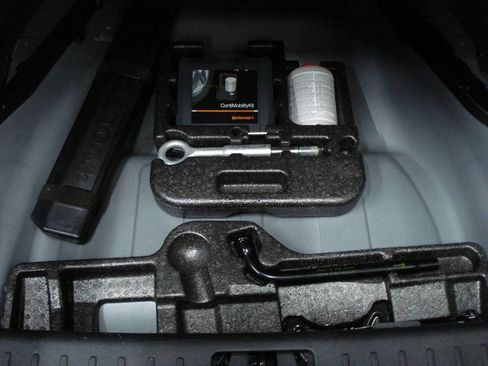 Used 2013 Volvo S60 T5 image 36