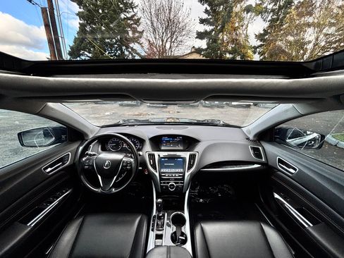 Used 2019 Acura TLX image 17