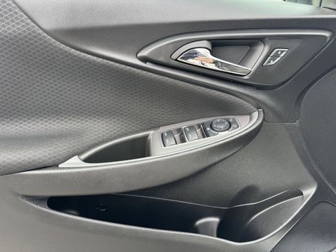 Used 2024 Chevrolet Malibu LT image 9