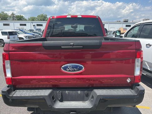 Used 2019 Ford F350 XLT w/ XLT Value Package AWD/4WD image 10
