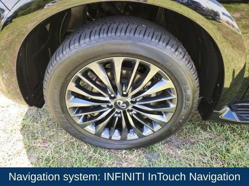 Used 2023 INFINITI QX80 Premium Select w/ Cargo Package image 8