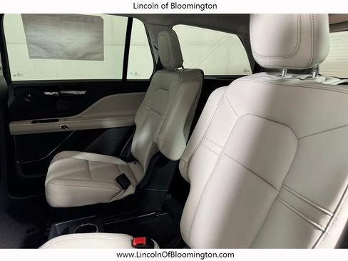 New 2026 Lincoln Aviator AWD image 52