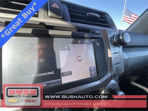Used 2018 Toyota 4Runner SR5 Premium image 14