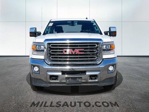 Used 2015 GMC Sierra 2500 SLT image 2