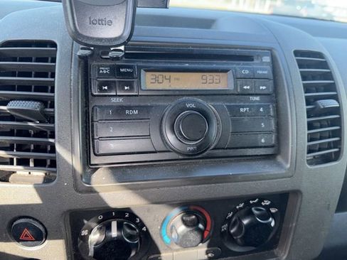 Used 2011 Nissan Frontier S w/ S Preferred Pkg image 40