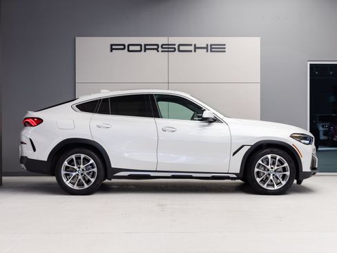 Used 2023 BMW X6 xDrive40i w/ Premium Package AWD/4WD image 8