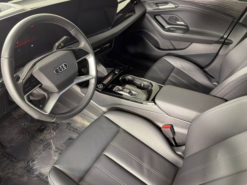 Used 2025 Audi A6 e-tron Premium Plus w/ Premium Plus image 9