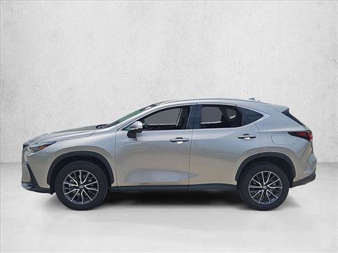 Used 2024 Lexus NX 250 FWD w/ Towing Package (2000 Lbs) image 9