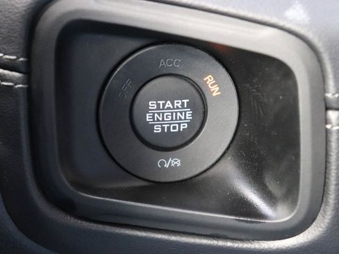 Used 2026 Jeep Wrangler Unlimited Rubicon AWD/4WD image 45