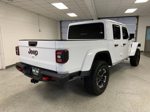 Used 2026 Jeep Gladiator Rubicon AWD/4WD image 9