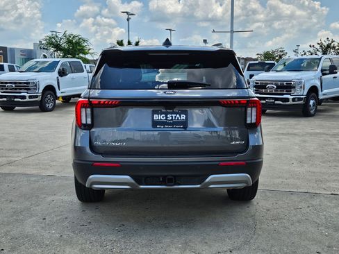 Used 2026 Ford Explorer Platinum w/ LUX Leather Package AWD/4WD image 6
