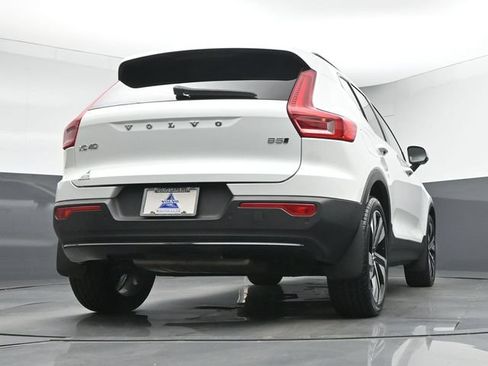 Used 2023 Volvo XC40 B5 Plus w/ Driver Assist Package AWD/4WD image 42