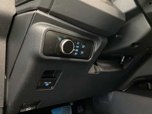 New 2026 Ford Bronco Badlands AWD/4WD image 24