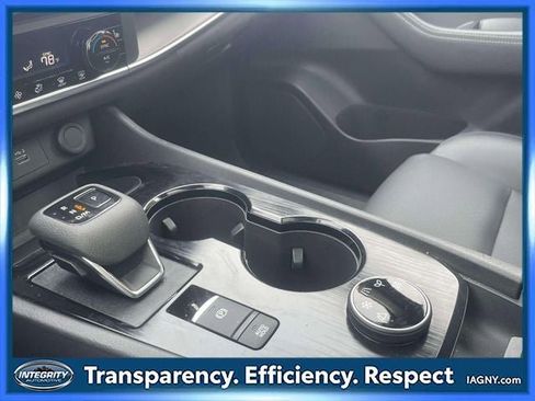 Used 2023 Nissan Rogue SV w/ SV Premium B Package AWD/4WD image 31