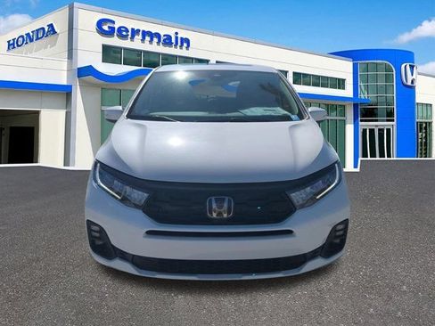New 2026 Honda Odyssey Touring image 8