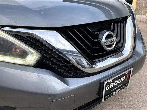 Used 2018 Nissan Murano SL w/ Moonroof Package FWD image 30