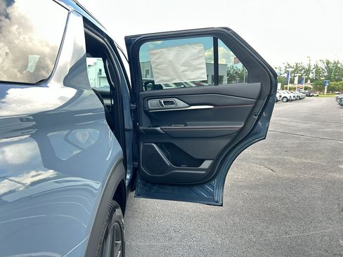 New 2026 Ford Explorer ST-Line w/ ST-Line Street Pack RWD image 23